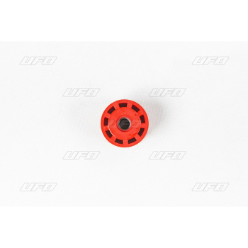 UFO rolka łańcucha HONDA CR+F 00-.. 38 mm czerwona